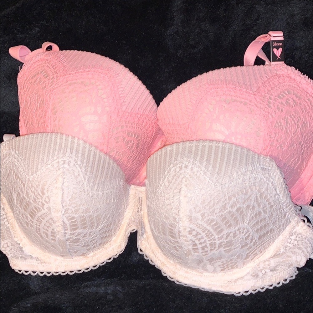 Victoria’s Secret Bra (Brand New)